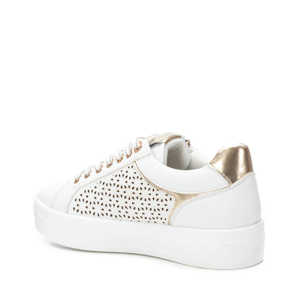 Sneakers bassa traforata bianca