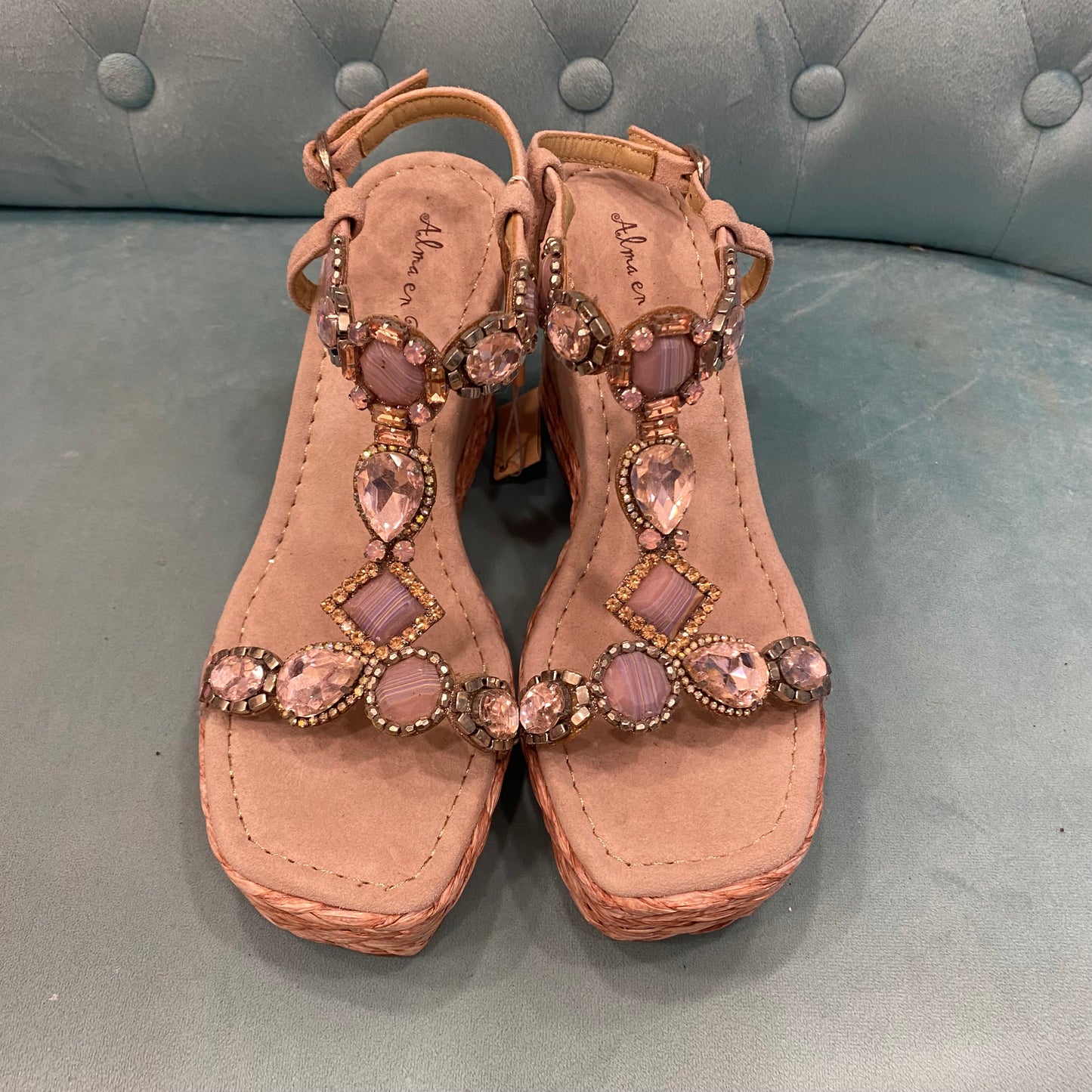 Zeppa con pietre rosa
