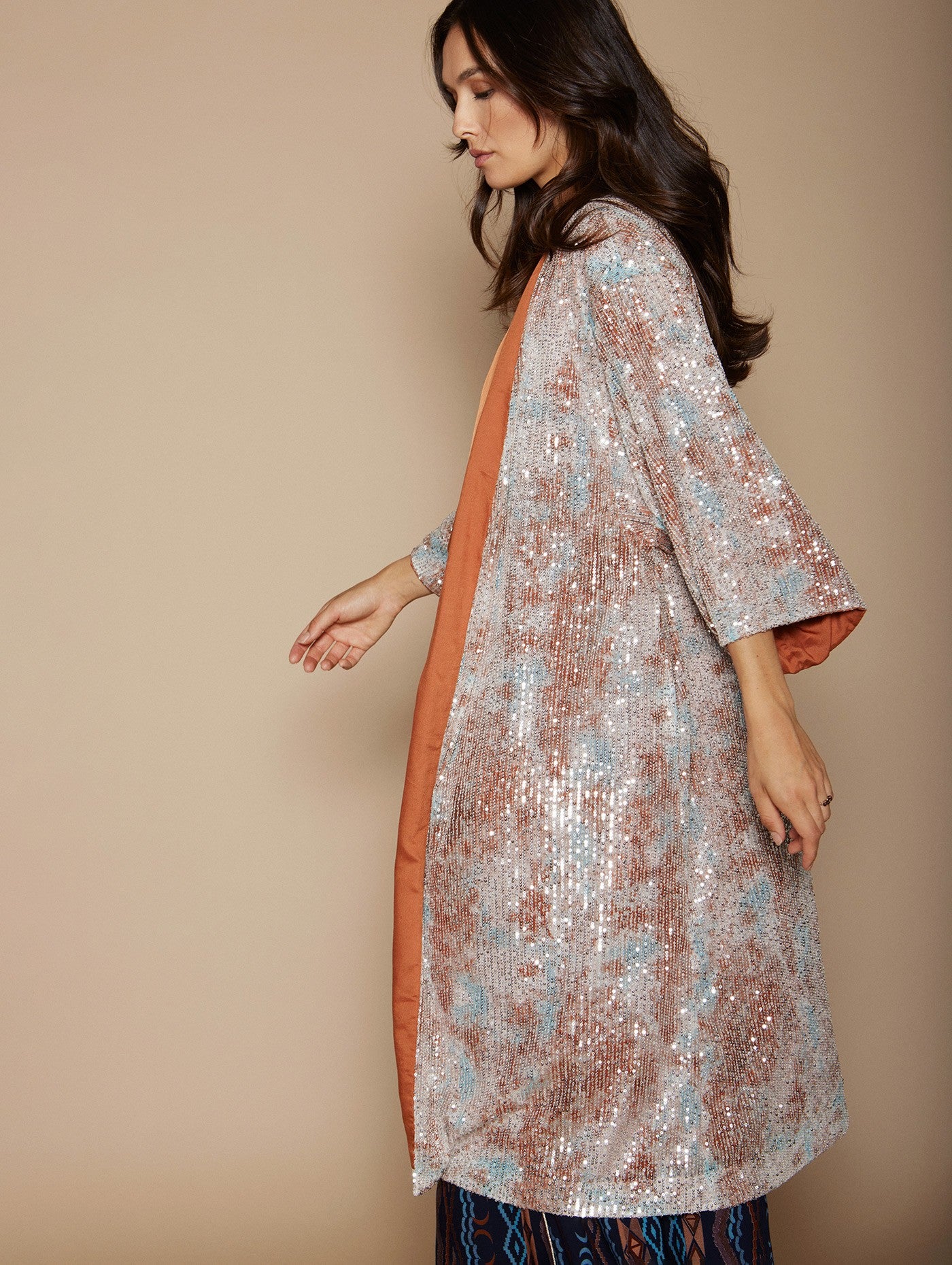 Kimono con paillettes aqua/cammello